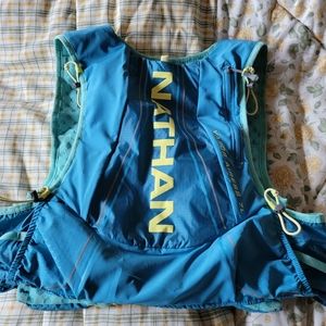 NATHAN hydration vest "vapor airless 7L"